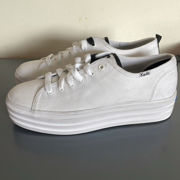 Keds Platform Runners NWOT - Picture 1 of 6